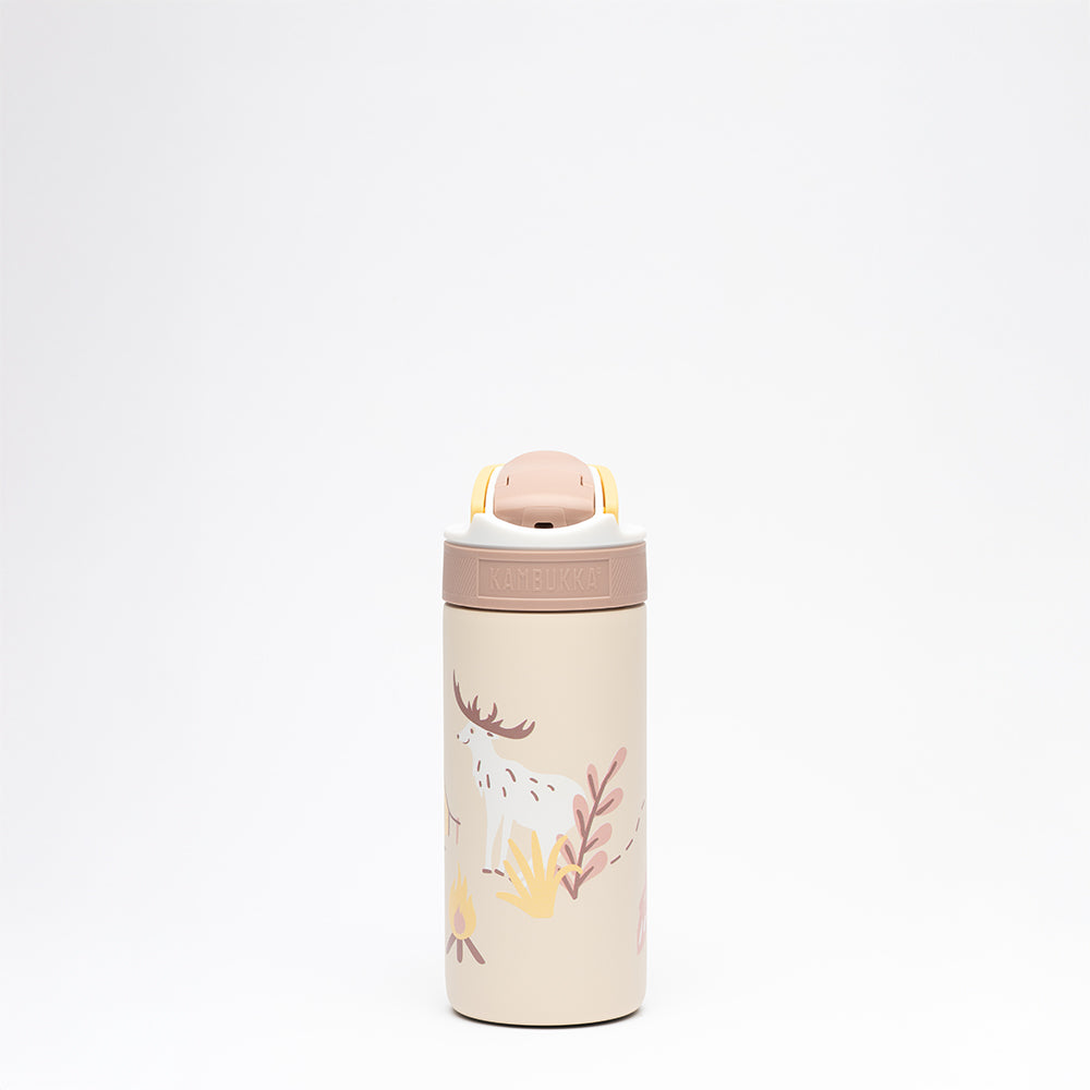 Dos de la Lagoon Insulated 400 ml Adventure Camp : cerf blanc, feuillage d'automne et feu de camp